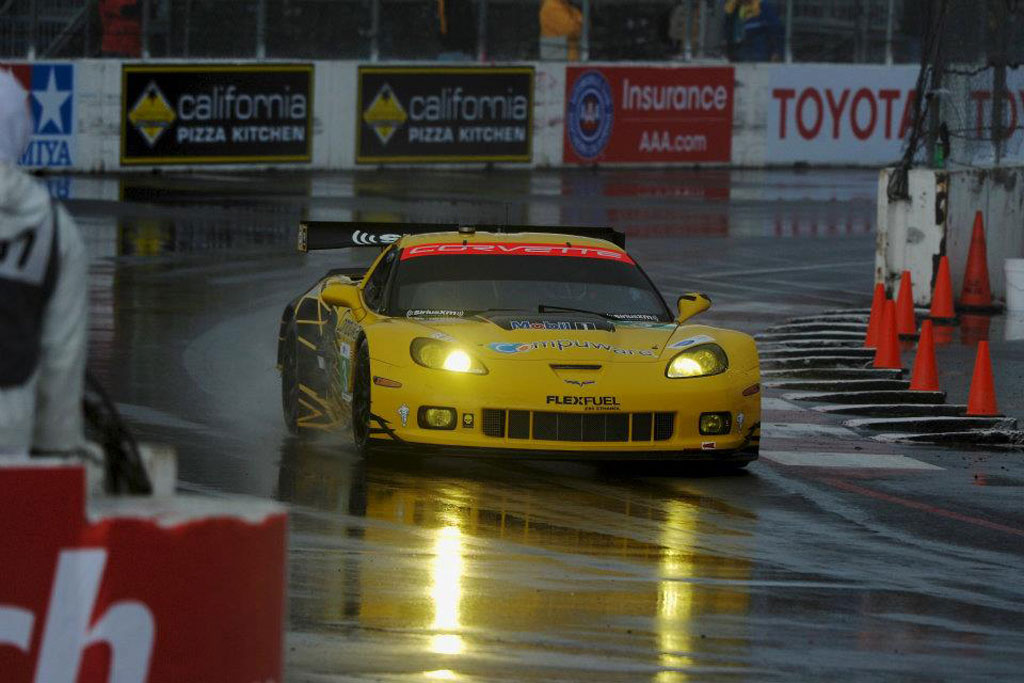 Dét er vådt i Long Beach
(Foto: General Motors)